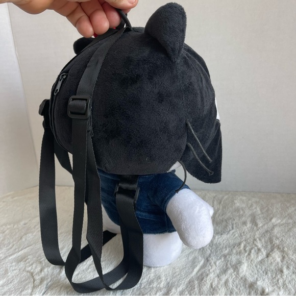 Hello Kitty Peso Pluma Supreme Plush . - Picture 6 of 9